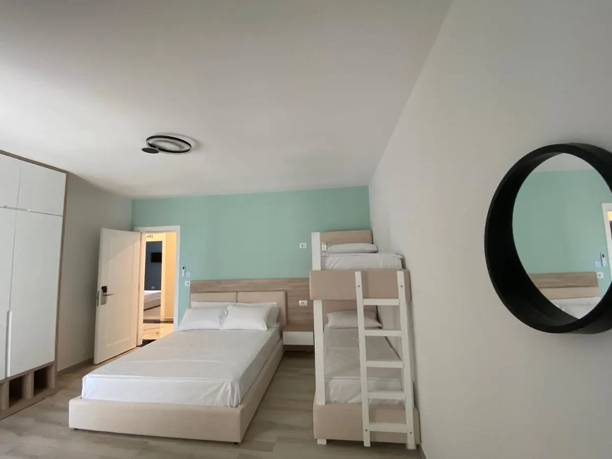 Helena Hotel Shëngjin