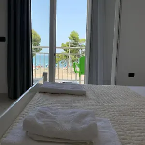 Sunny Breeze Отель
